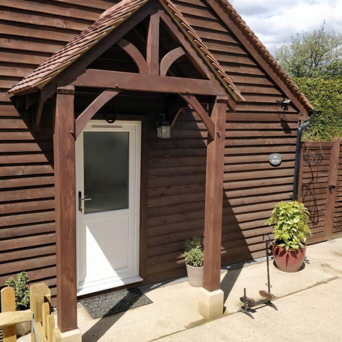 The Retreat Villa Chelwood Gate Екстериор снимка